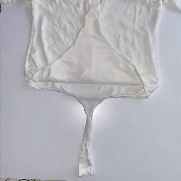 Free People Zoe Ivory Thong Long Sleeve Body-Suit size L - Picture 9 of 9